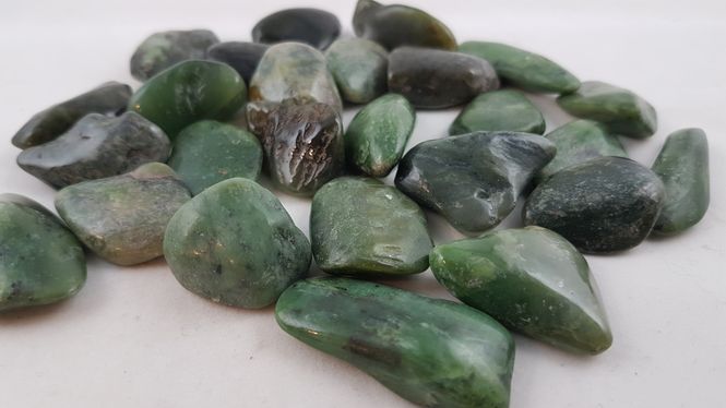 Hovedbilde jade - Nefritt Canadisk LG