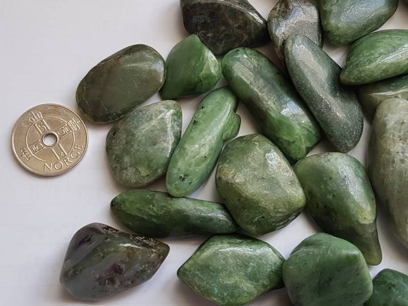 jade - Nefritt Canadisk M