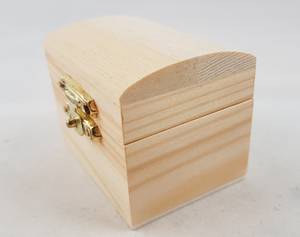 Hovedbilde Skattekiste i tre 60x45x48mm