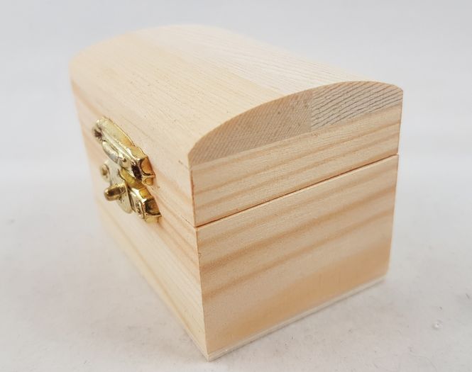 Hovedbilde Skattekiste i tre 60x45x48mm