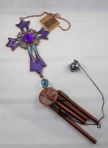 Hovedbilde Vindspill kors lilla