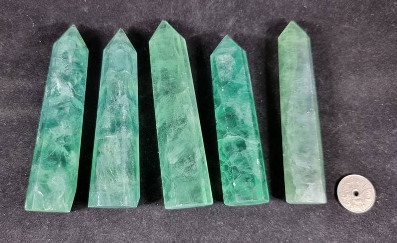 Obelisk Fluoritt Grønn 11-13 cm